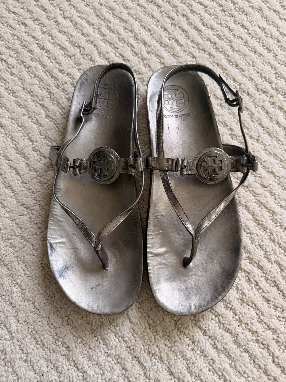 Tory Burch Metallic Pewter Logo Thong Sandals Sz. 8.5